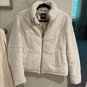 Zara Women's Soft Cream Teddy Jacket